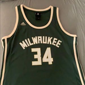 Milwaukee Bucks- Giannis Antetokounmpo Jersey